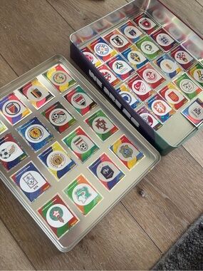 FIFA World Cup Panini Team Badges / Stickers